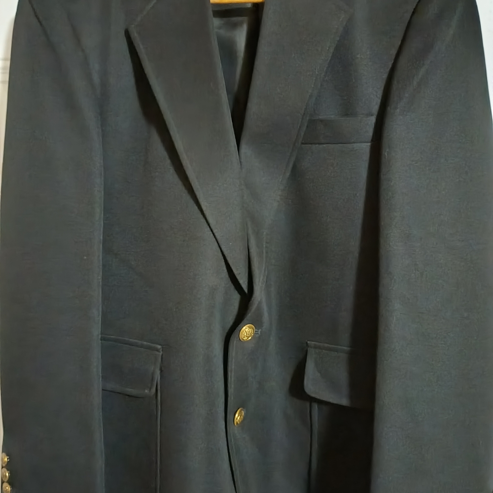 Elegant Men's Black Blazer with Gold Accents